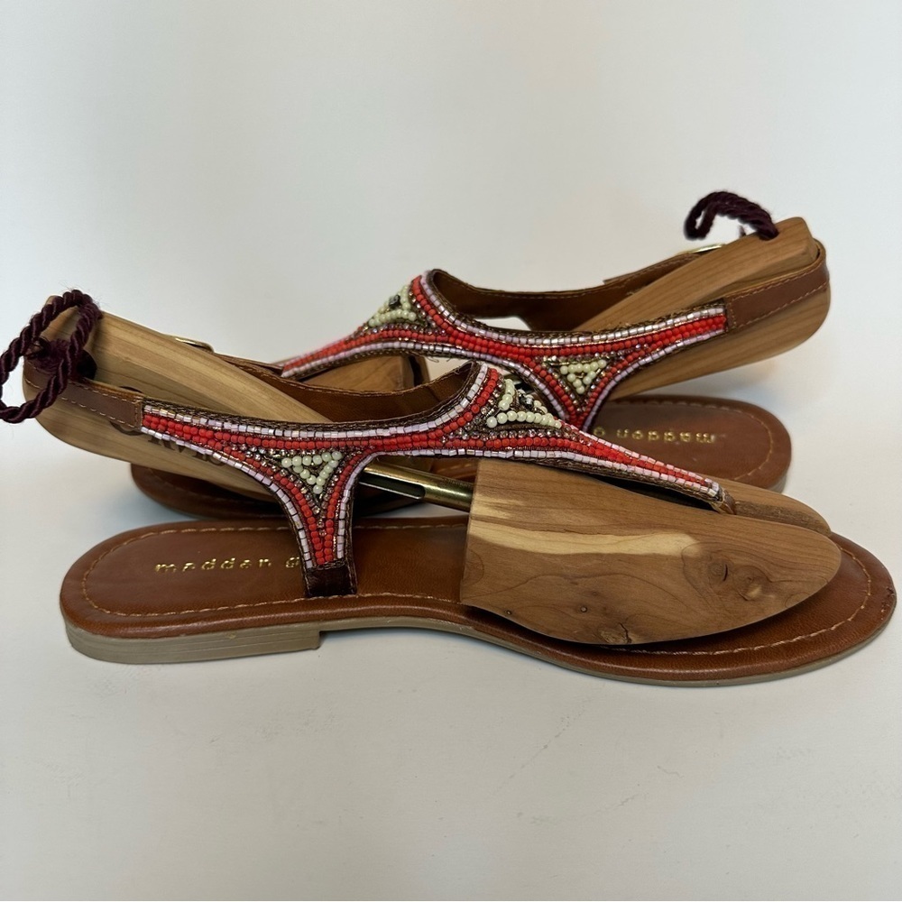 Steve Madden Girl Womens 8.5M Faux Leather Beaded Back strap Thong Sandals Boho - Picture 13 of 16